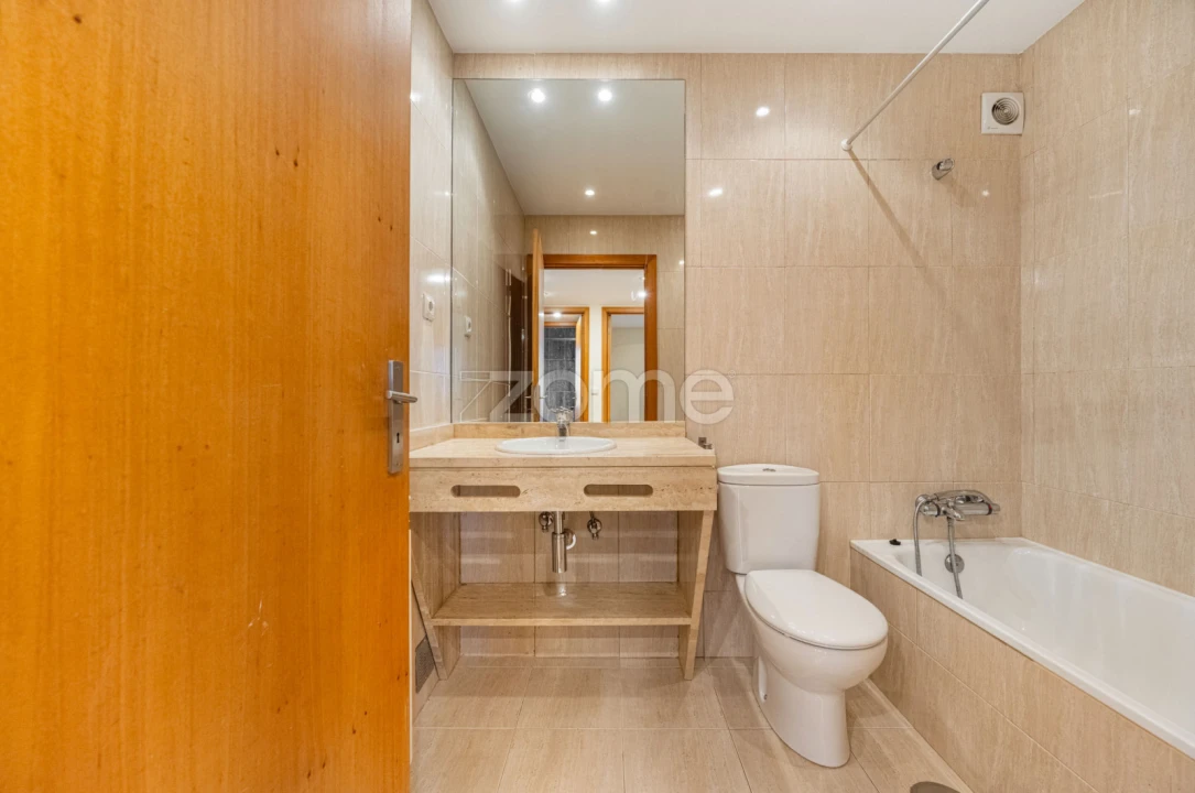 Apartamento T3 para Arrendamento em Matosinhos e Leça da Palmeira Foto 18