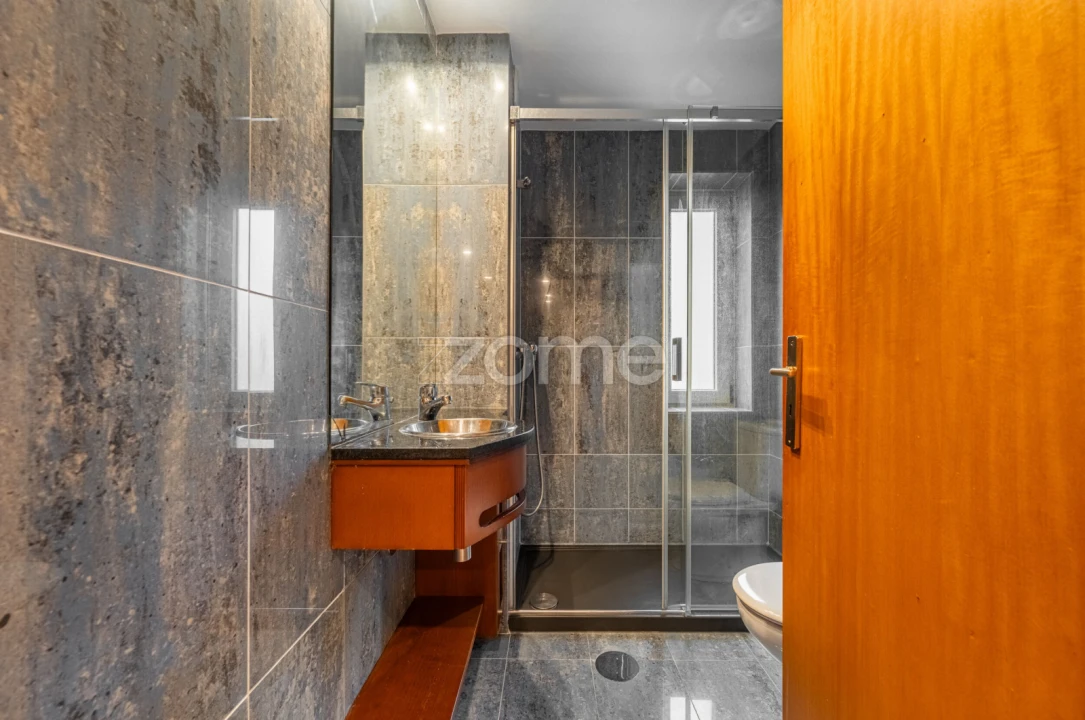 Apartamento T3 para Arrendamento em Matosinhos e Leça da Palmeira Foto 13