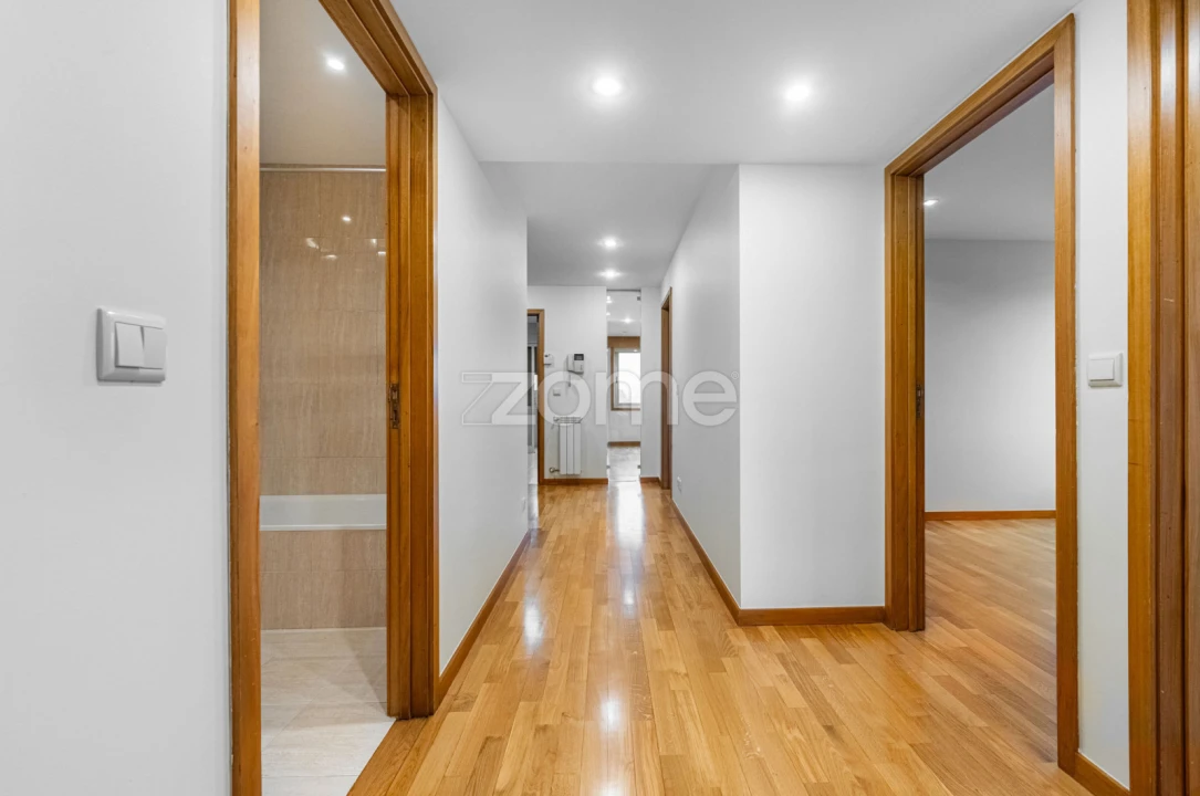 Apartamento T3 para Arrendamento em Matosinhos e Leça da Palmeira Foto 12