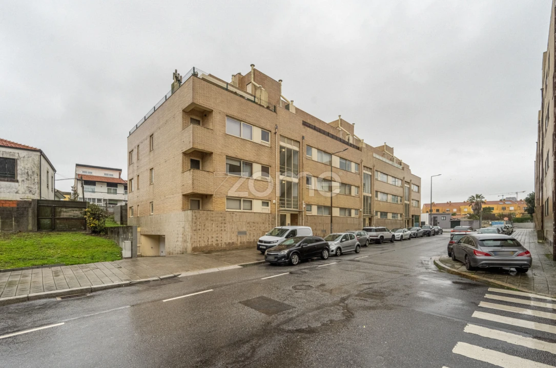 Apartamento T3 para Arrendamento em Matosinhos e Leça da Palmeira Foto 26