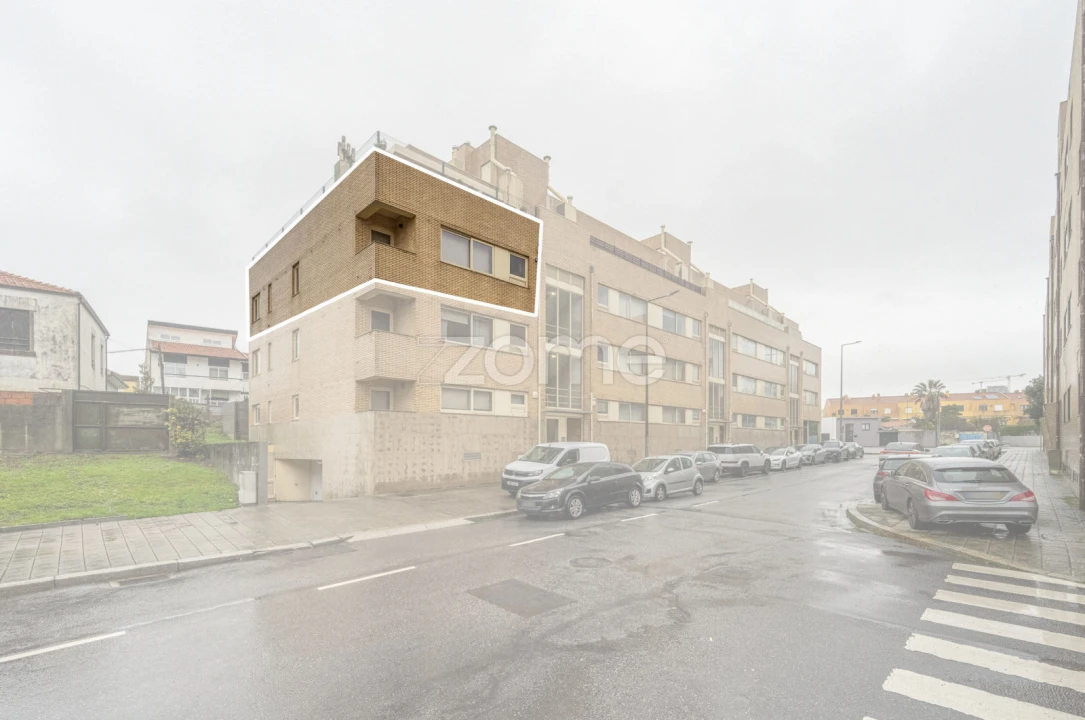 Apartamento T3 para Arrendamento em Matosinhos e Leça da Palmeira Foto 25