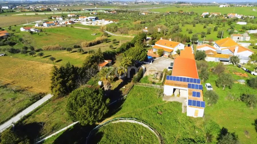 Quinta T5 para Venda em São Vicente do Paul e Vale de Figueira