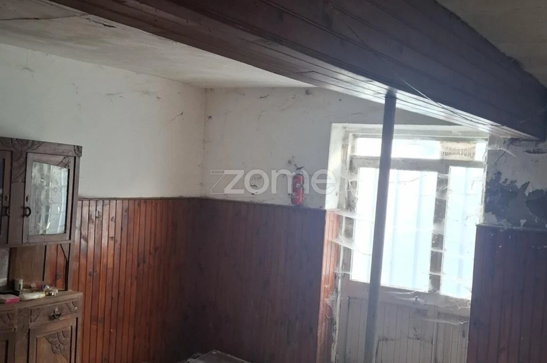 Moradia T4 para Venda em Ervedal e Vila Franca da Beira Foto 3