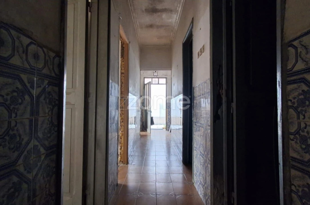 Moradia T3 para Venda em Pontinha e Famões Foto 6