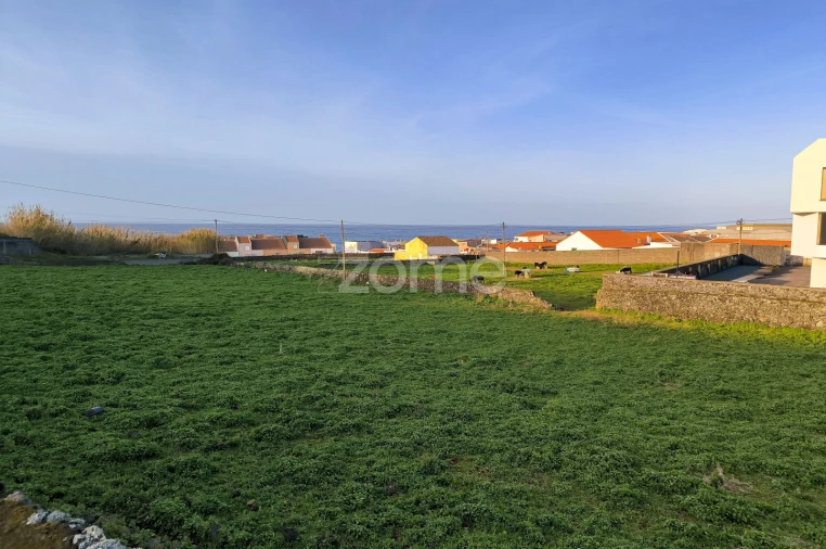 Terreno para Venda em Rabo de Peixe Foto 11