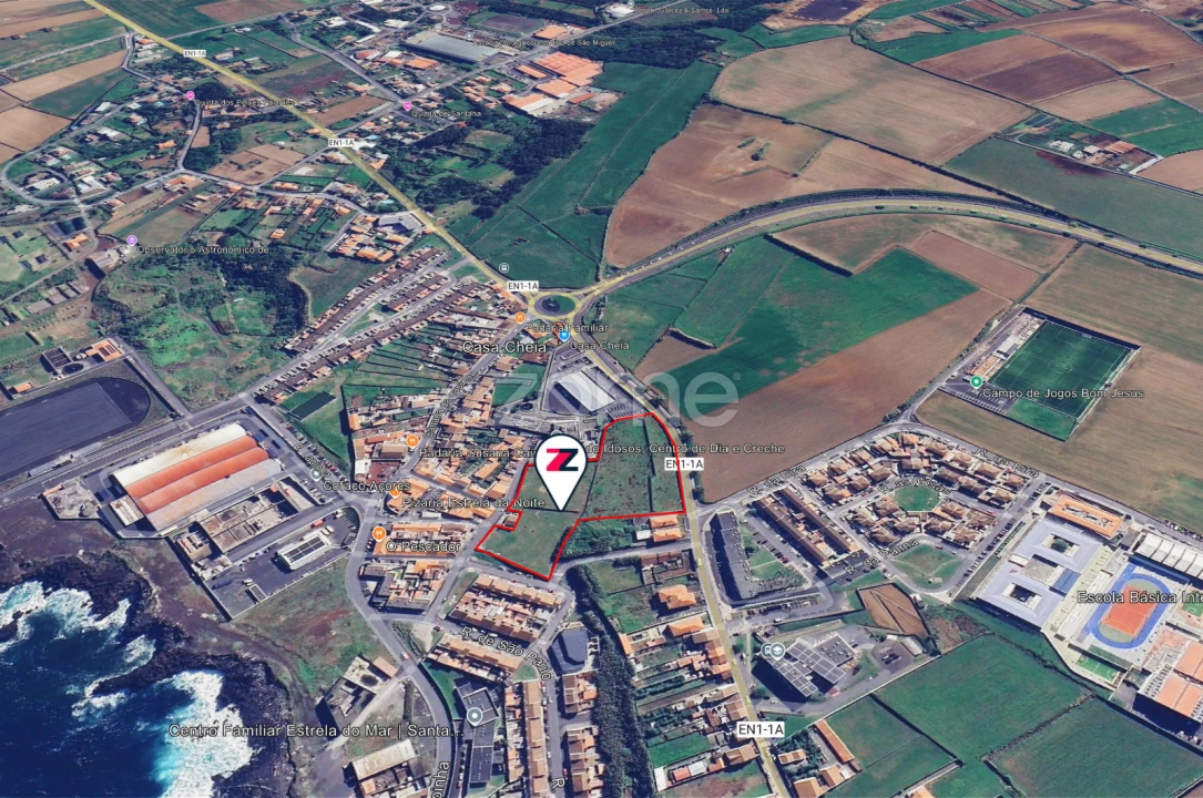 Terreno para Venda em Rabo de Peixe Foto 2