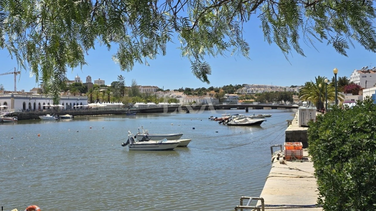 Apartamento T2 para Venda em Tavira (Santa Maria e Santiago) Foto 14