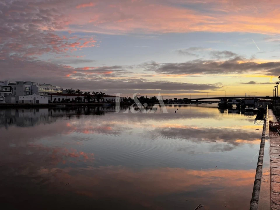 Apartamento T2 para Venda em Tavira (Santa Maria e Santiago) Foto 1