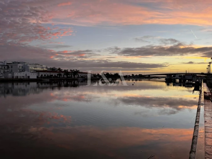 Apartamento T2 para Venda em Tavira (Santa Maria e Santiago)