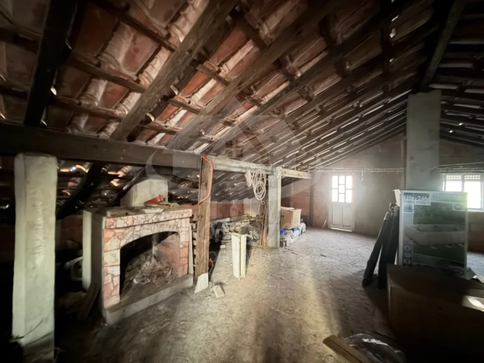 Moradia T6 para Venda em Ramada e Caneças Foto 31