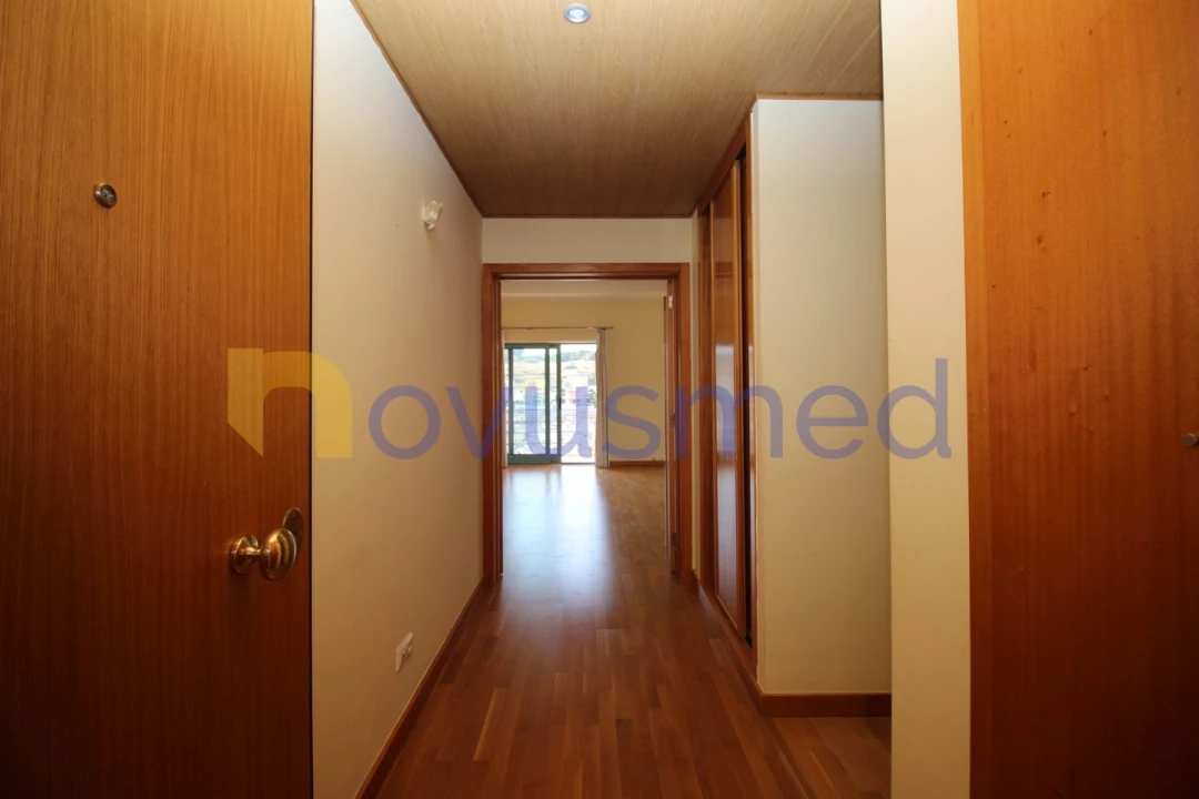 Apartamento T2 para Venda em Albufeira e Olhos de Água Foto 8