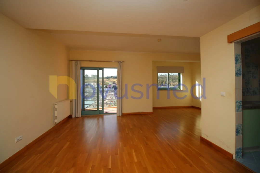 Apartamento T2 para Venda em Albufeira e Olhos de Água Foto 9