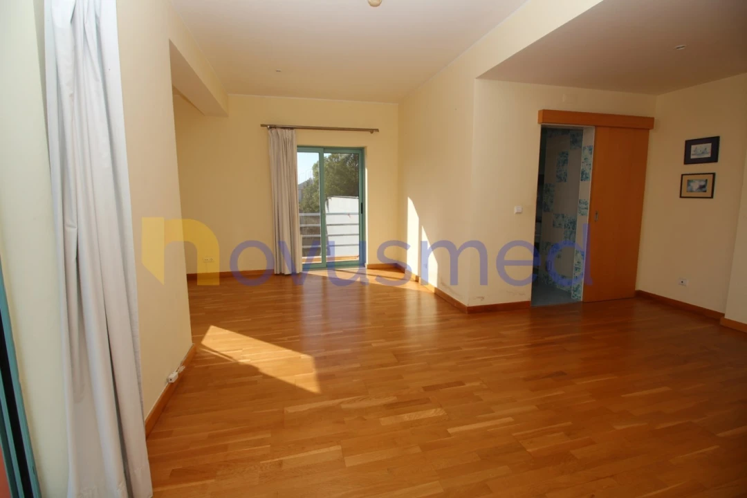 Apartamento T2 para Venda em Albufeira e Olhos de Água Foto 11