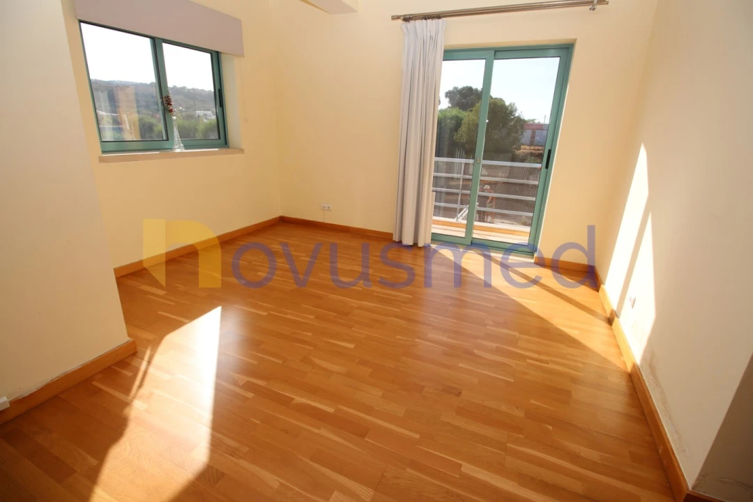 Apartamento T2 para Venda em Albufeira e Olhos de Água Foto 12