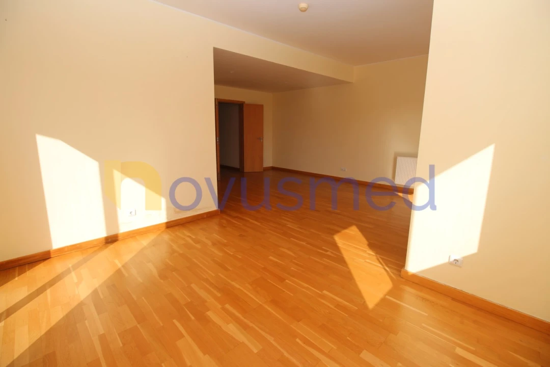 Apartamento T2 para Venda em Albufeira e Olhos de Água Foto 13