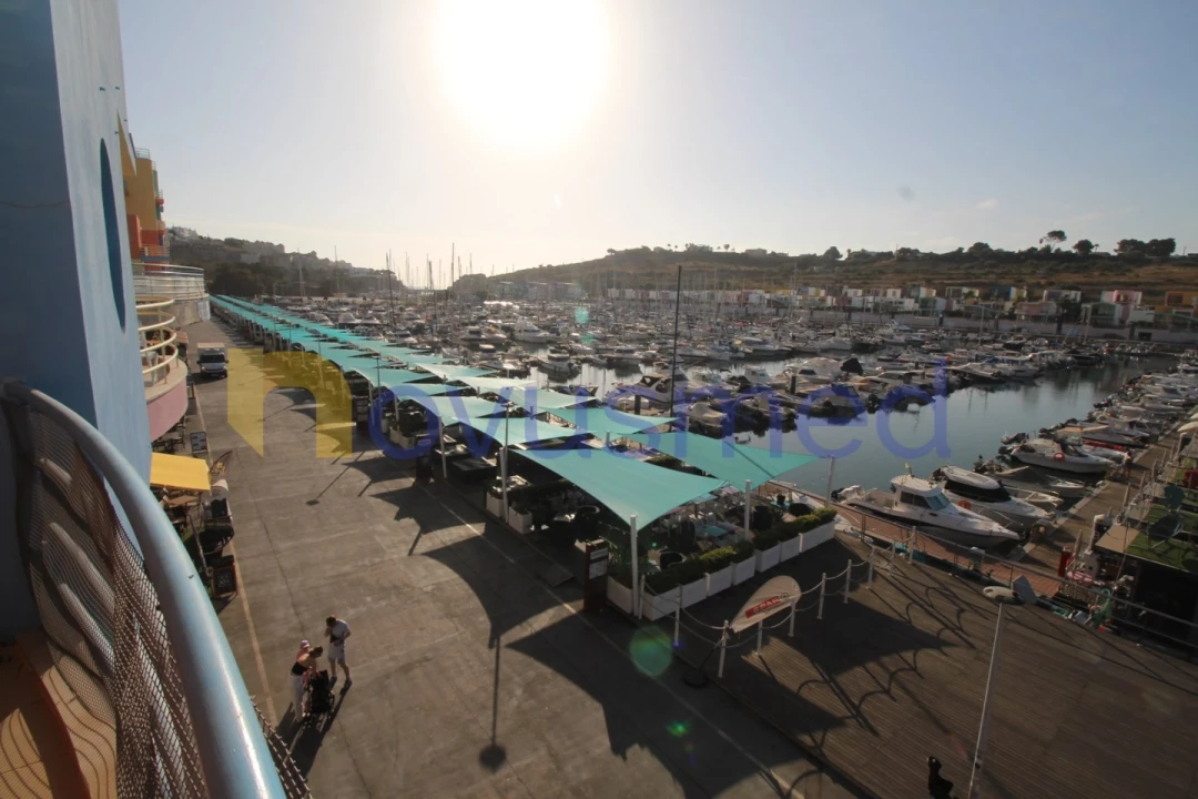 Apartamento T2 para Venda em Albufeira e Olhos de Água Foto 27