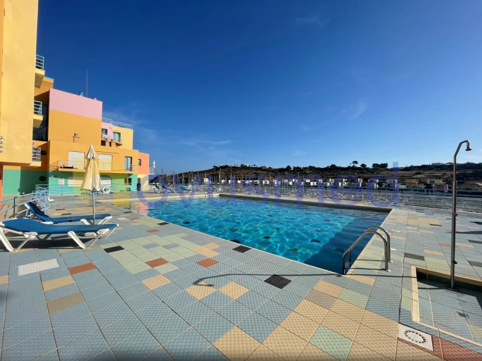 Apartamento T2 para Venda em Albufeira e Olhos de Água Foto 1