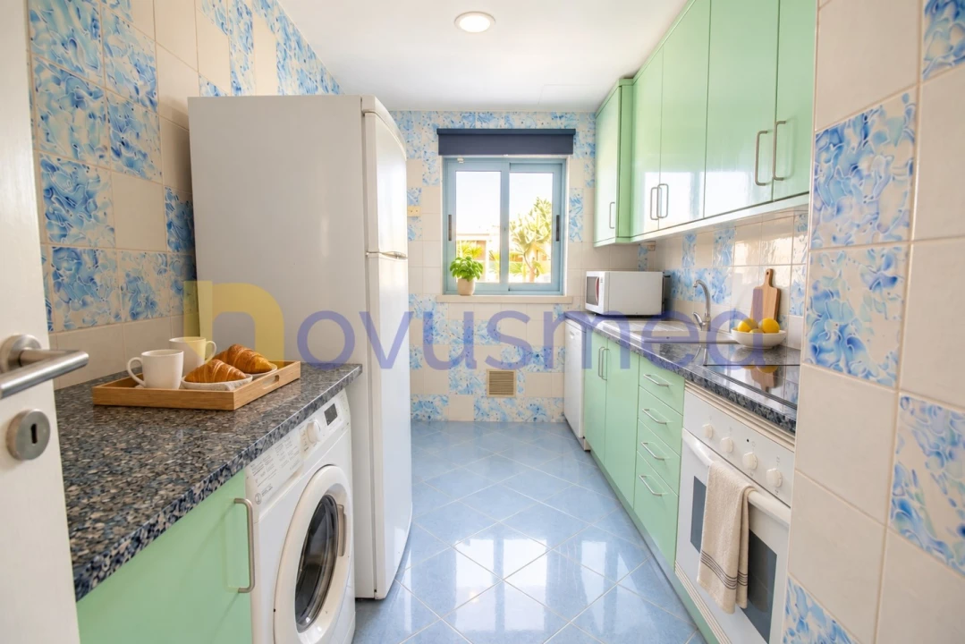 Apartamento T2 para Venda em Albufeira e Olhos de Água Foto 5