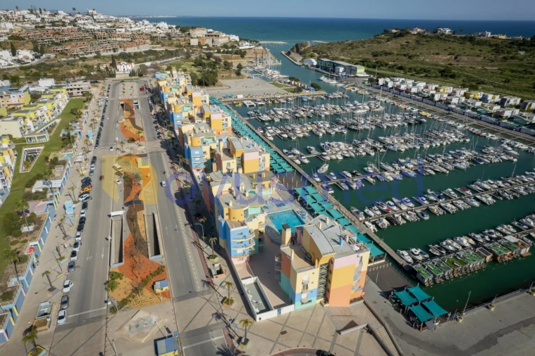 Apartamento T2 para Venda em Albufeira e Olhos de Água Foto 7