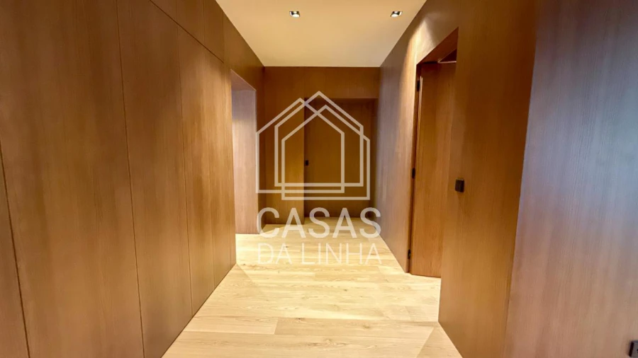 Apartamento T4 para Arrendamento em Avenidas Novas Foto 24