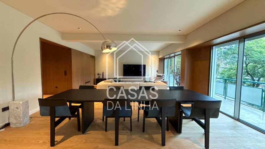 Apartamento T4 para Arrendamento em Avenidas Novas Foto 6