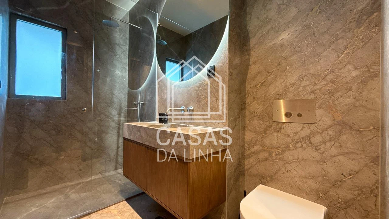 Apartamento T4 para Arrendamento em Avenidas Novas Foto 19