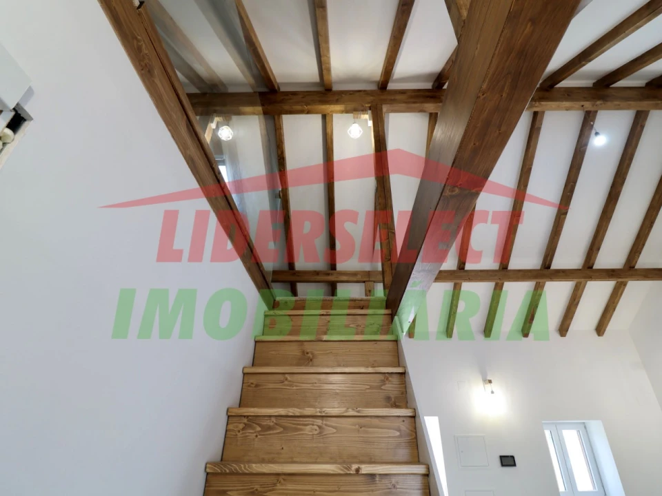 Moradia T1 para Venda em Silveira Foto 11