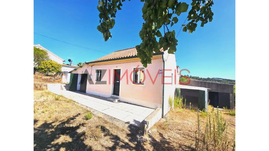 Moradia T2 para Venda em Martinchel Foto 1