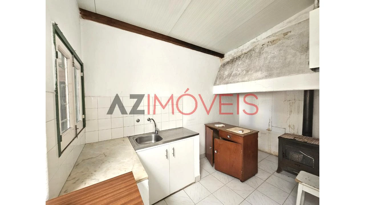 Moradia T2 para Venda em Martinchel Foto 10