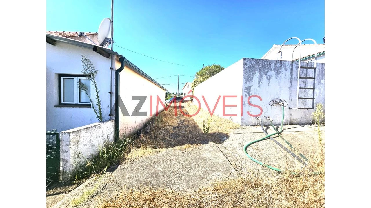 Moradia T2 para Venda em Martinchel Foto 24