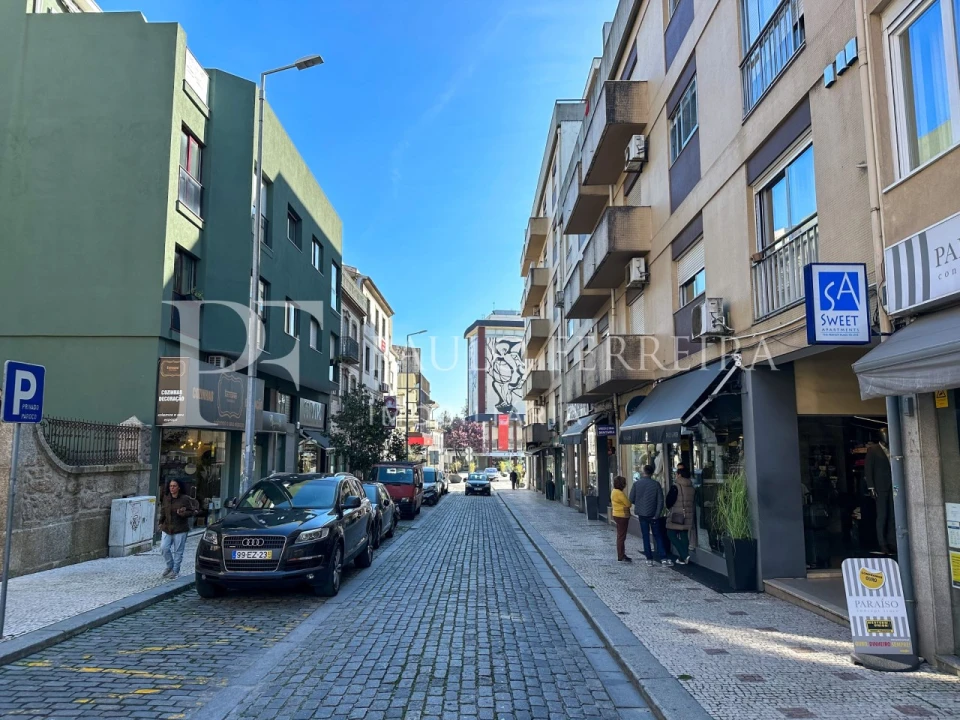 Apartamento T3 para Arrendamento em Vila Nova de Famalicão e Calendário Foto 2