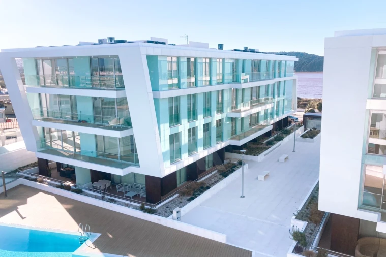 Apartamento T2 para Venda em São Martinho do Porto Foto 9