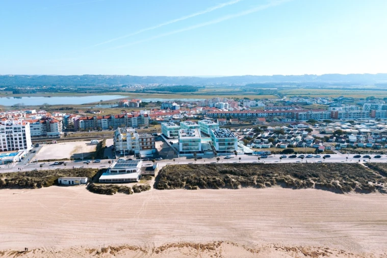 Apartamento T3 para Venda em São Martinho do Porto Foto 4
