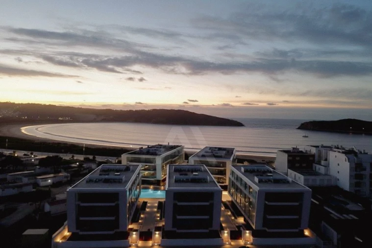 Apartamento T1 para Venda em São Martinho do Porto Foto 33