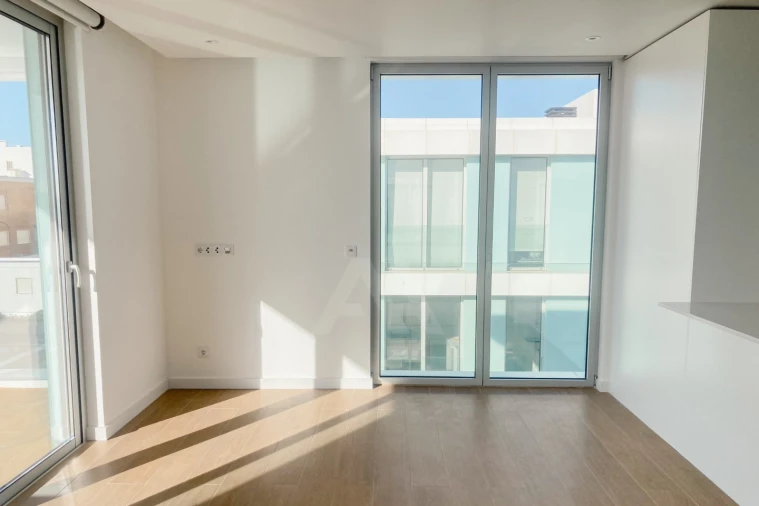 Apartamento T2 para Venda em São Martinho do Porto Foto 14