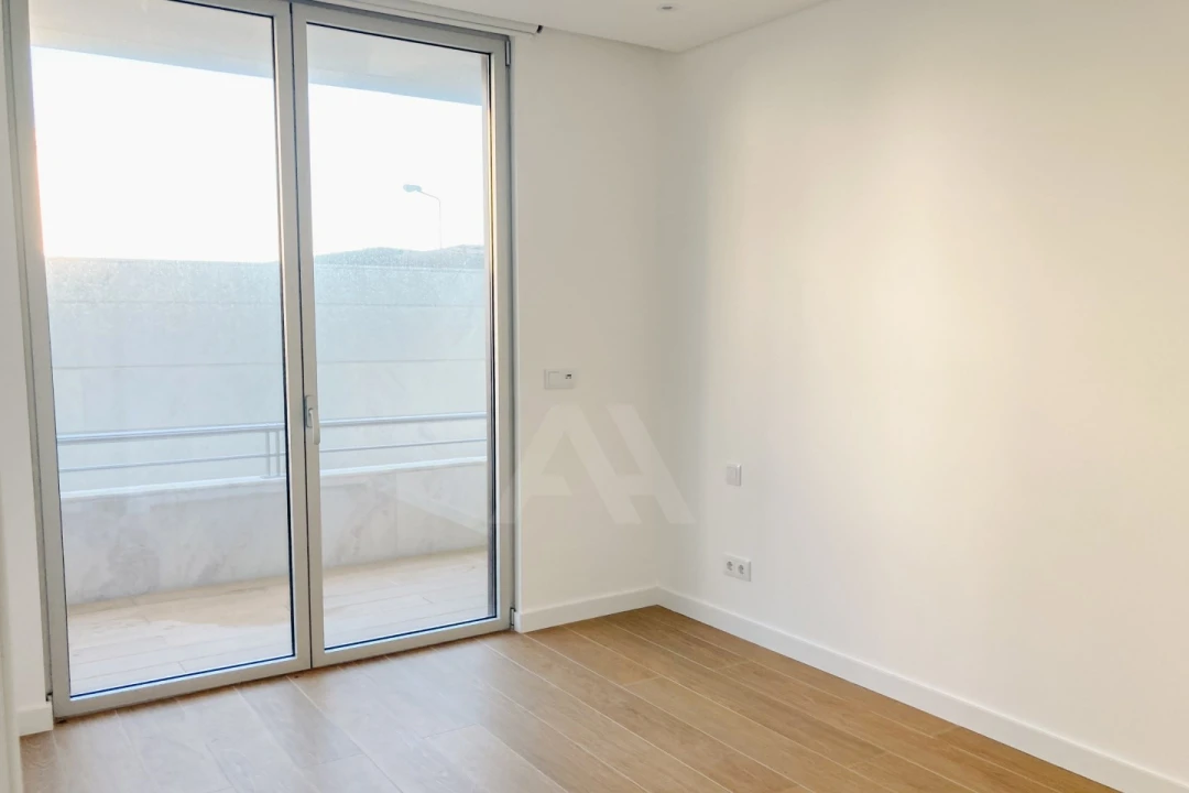 Apartamento T1 para Venda em São Martinho do Porto Foto 15