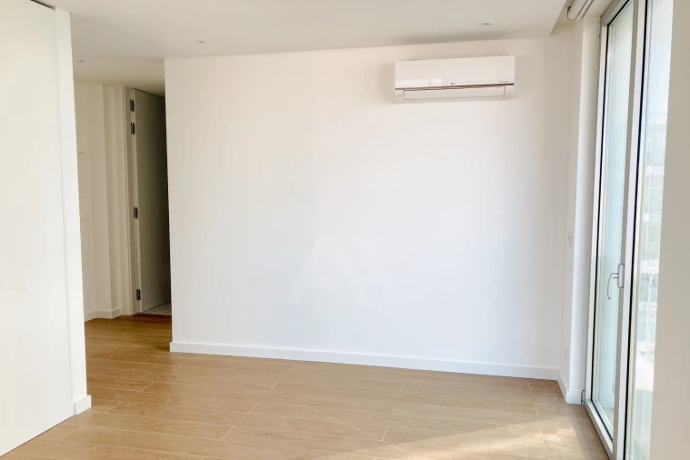 Apartamento T1 para Venda em São Martinho do Porto Foto 10