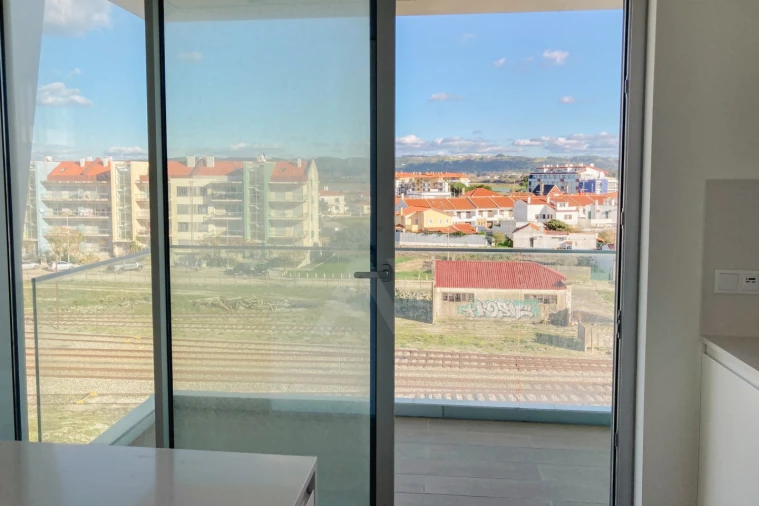 Apartamento T1 para Venda em São Martinho do Porto Foto 12