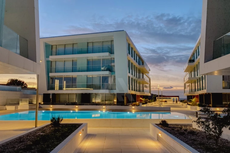 Apartamento T1 para Venda em São Martinho do Porto Foto 28