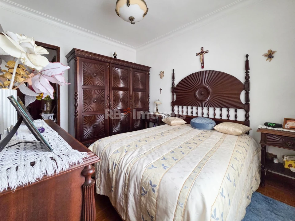 Apartamento T2 para Venda em Palhais e Coina Foto 19