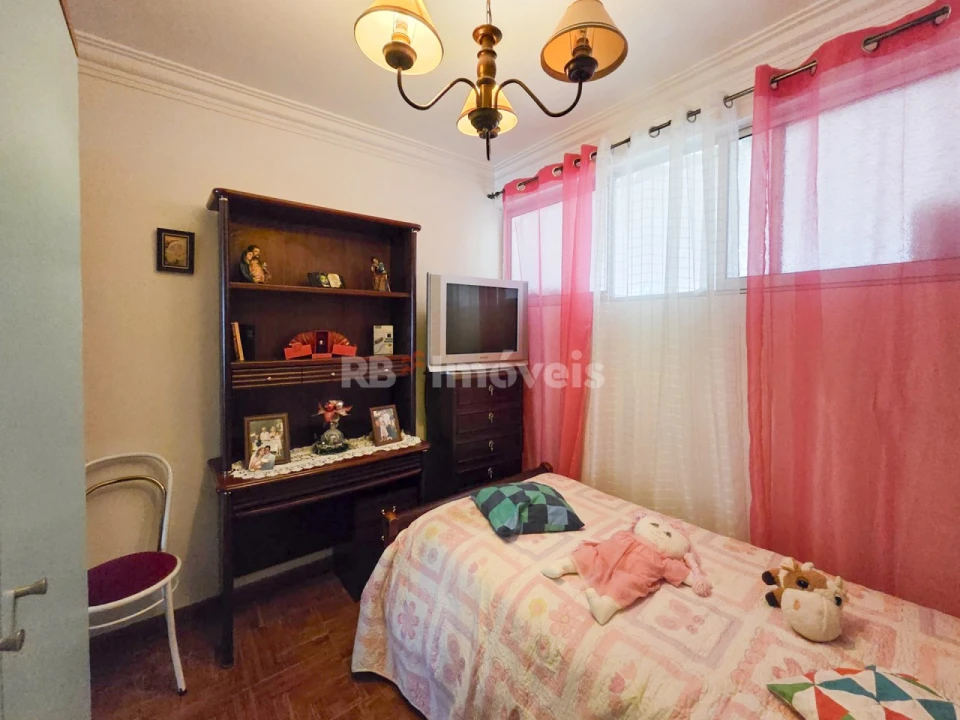 Apartamento T2 para Venda em Palhais e Coina Foto 22