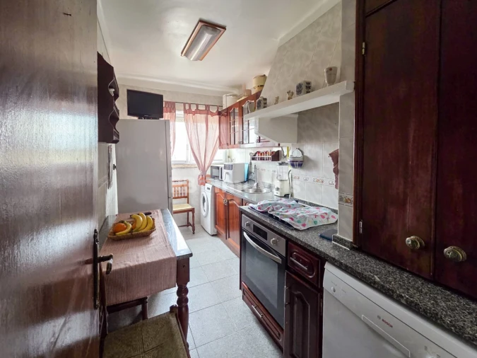 Apartamento T2 para Venda em Palhais e Coina Foto 6