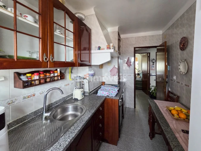 Apartamento T2 para Venda em Palhais e Coina Foto 7