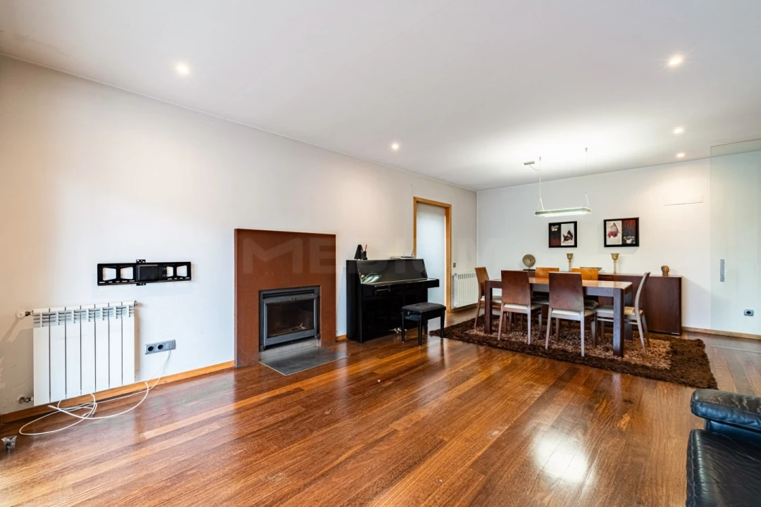 Moradia T3 para Venda em Paredes Foto 6