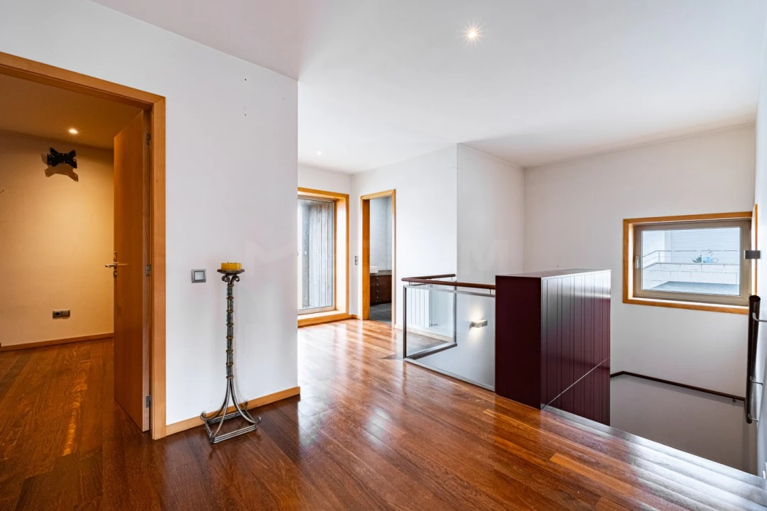 Moradia T3 para Venda em Paredes Foto 12