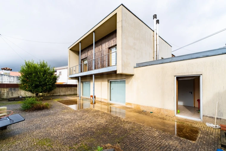 Moradia T3 para Venda em Paredes Foto 22