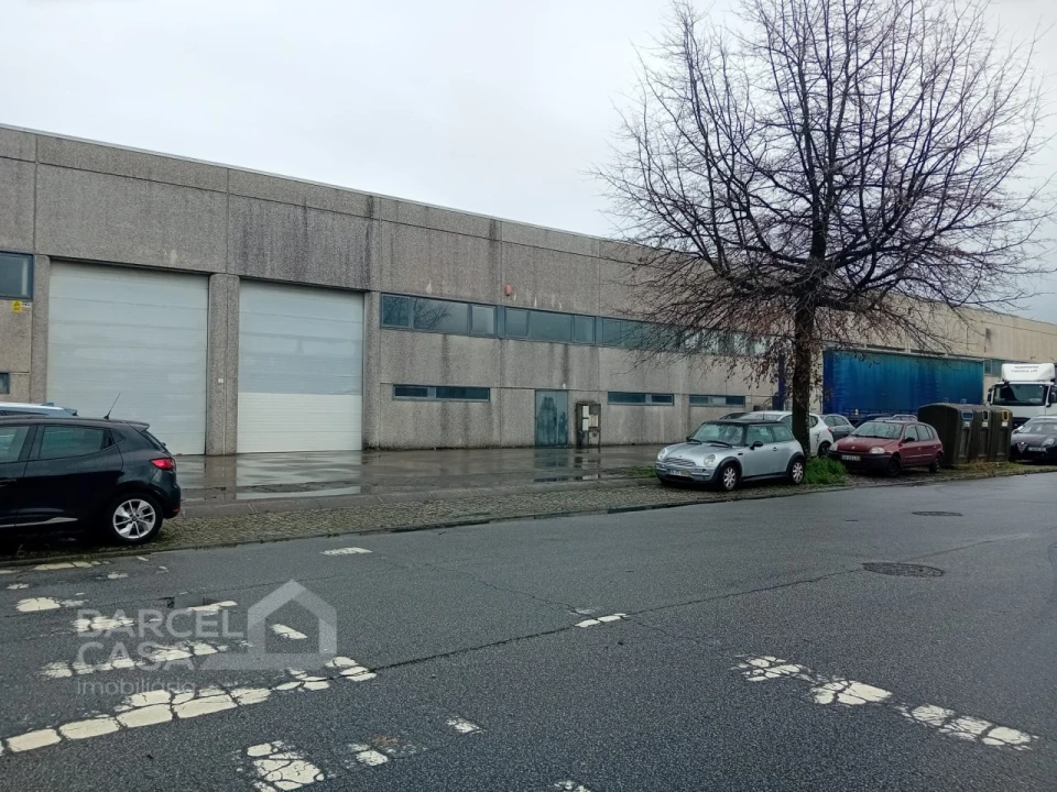 Armazém para Arrendamento em Varzea Foto 4