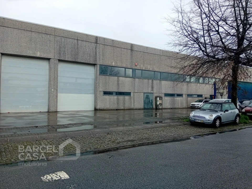 Armazém para Arrendamento em Varzea Foto 5