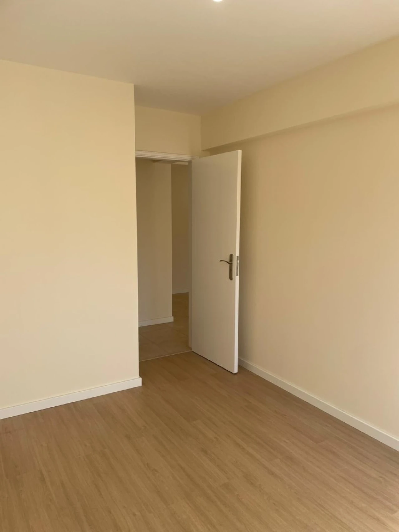 Apartamento T2 para Venda em Algueirão-Mem Martins Foto 16