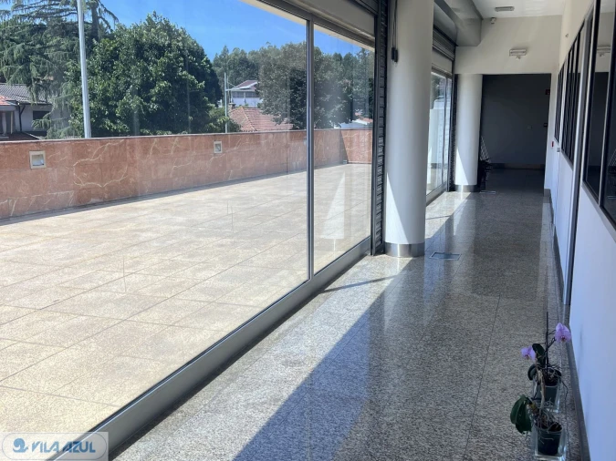 Escritório para Arrendamento em Moreira Foto 2